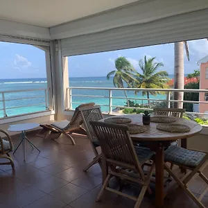 Apartment Cosy, Les Pieds Dans L'eau !, Sainte-Anne (Grande-Terre)